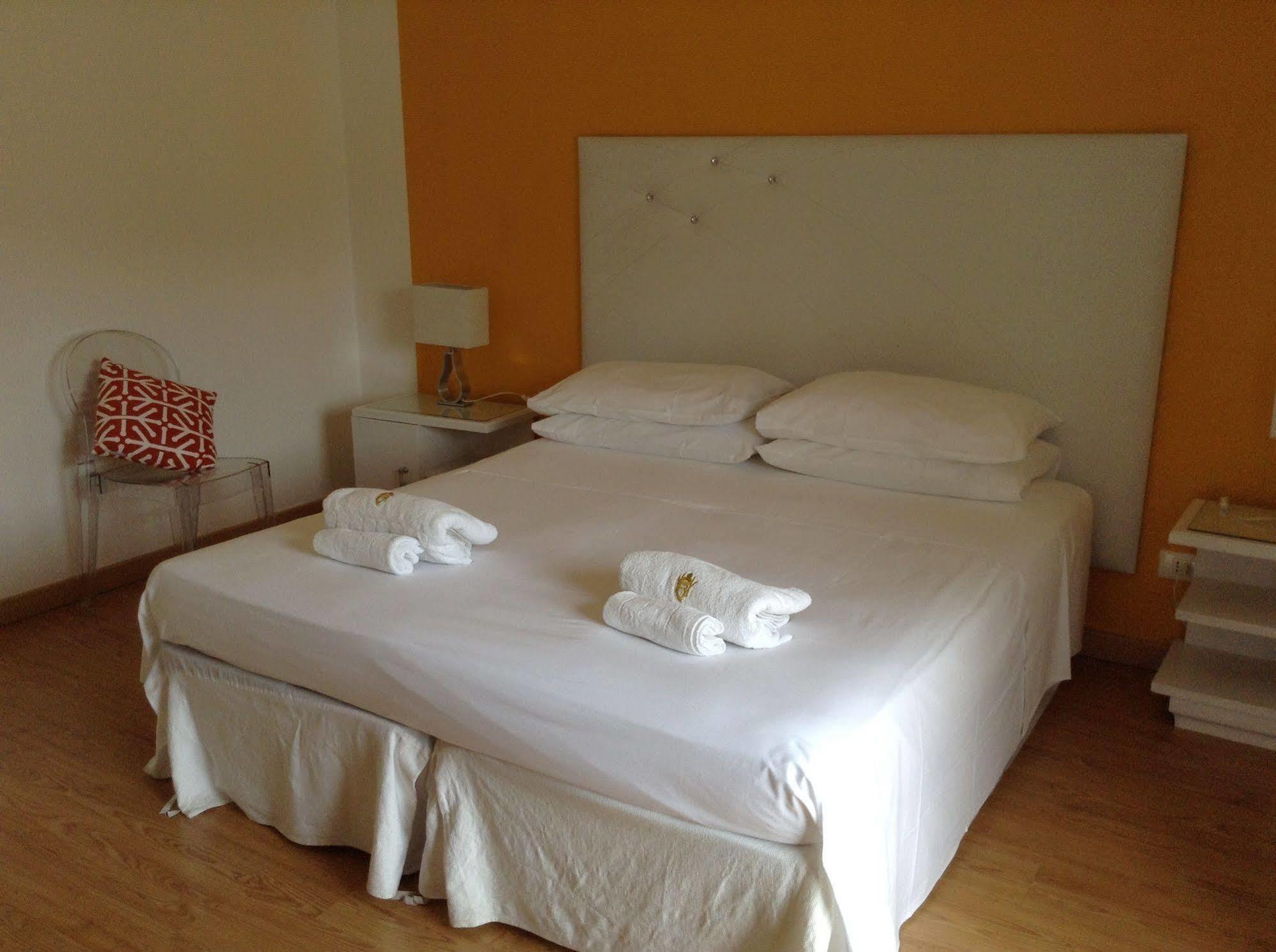 B&B Casa Vienna サンタニェッロ エクステリア 写真